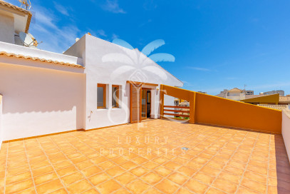 Mieszkanie Sprzedaż Torrevieja Punta Prima