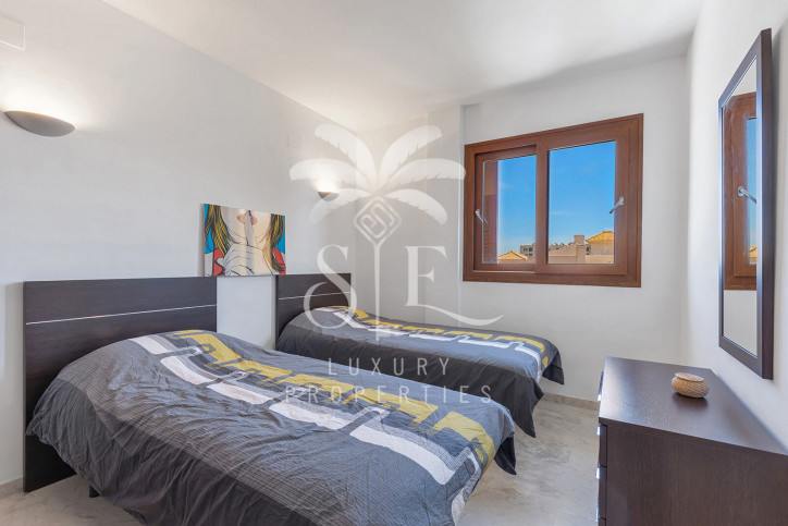 Mieszkanie Sprzedaż Torrevieja Punta Prima 18