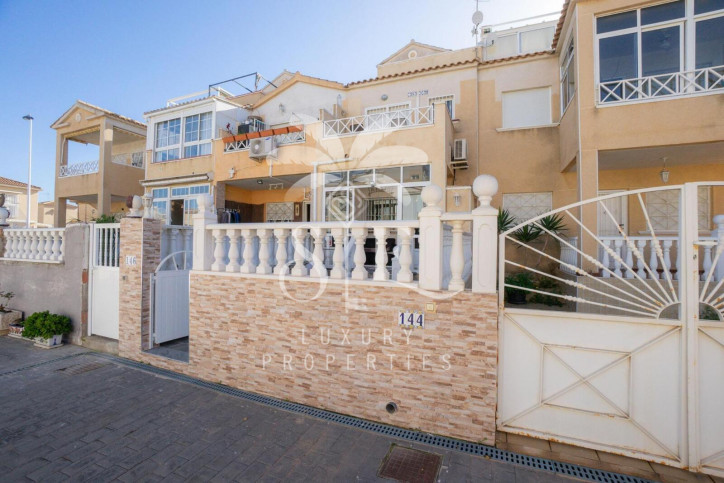 Dom Sprzedaż Torrevieja 29