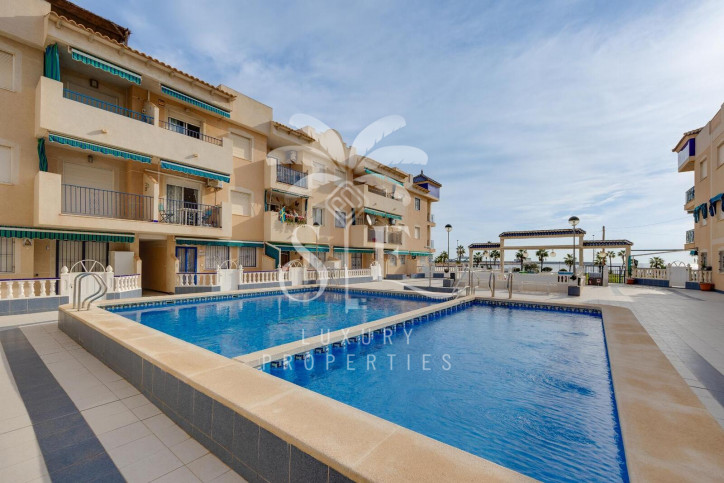 Mieszkanie Sprzedaż Torrevieja 33