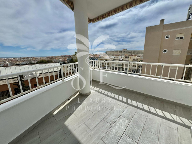 Mieszkanie Sprzedaż Torrevieja 16