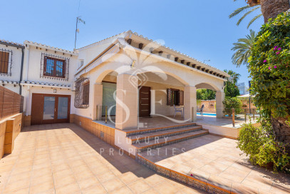 Dom Sprzedaż Torrevieja Punta Prima