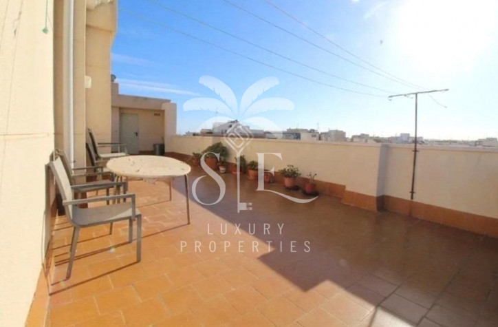 Mieszkanie Sprzedaż Torrevieja 18