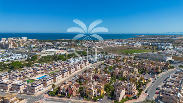 Mieszkanie Sprzedaż Torrevieja 33