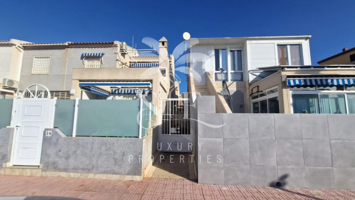 Dom Sprzedaż Torrevieja 19